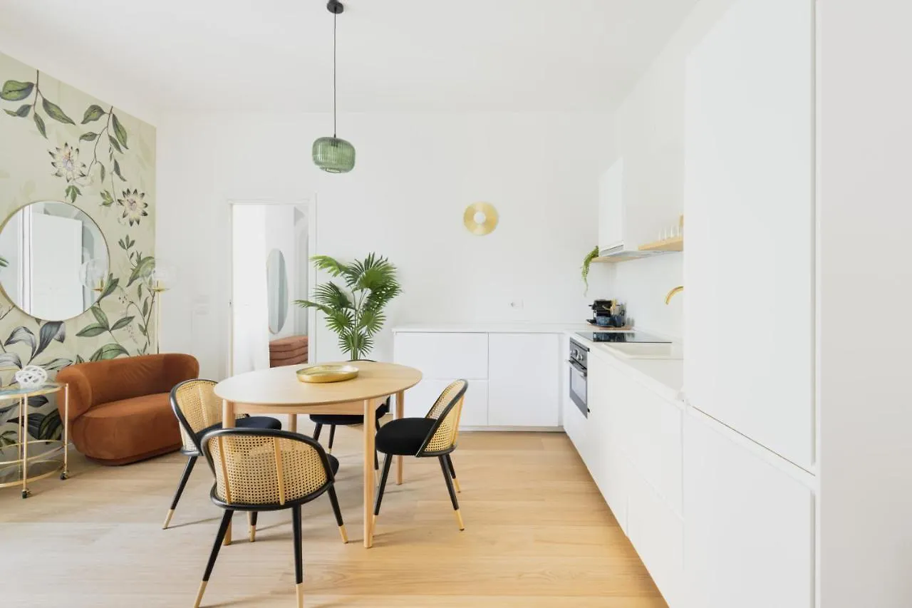 Easylife - Romantico Appartamento Sui Navigli Milan Apartment